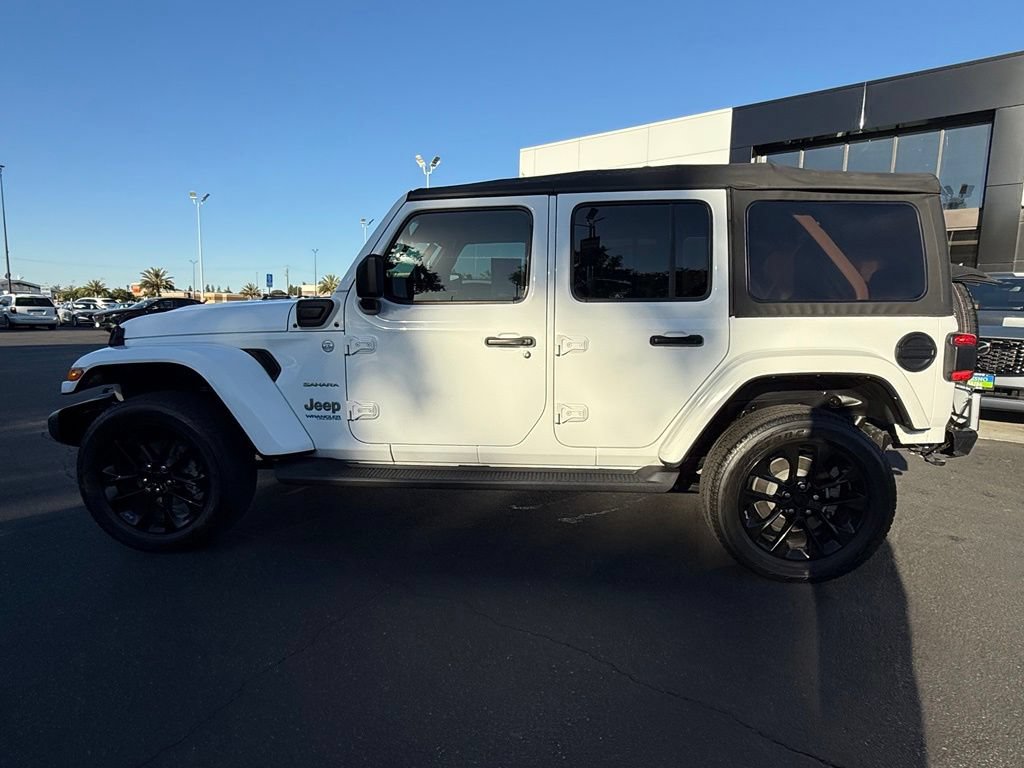 Used 2021 Jeep Wrangler Unlimited Sahara w/ Cold Weather Group AWD/4WD image 6