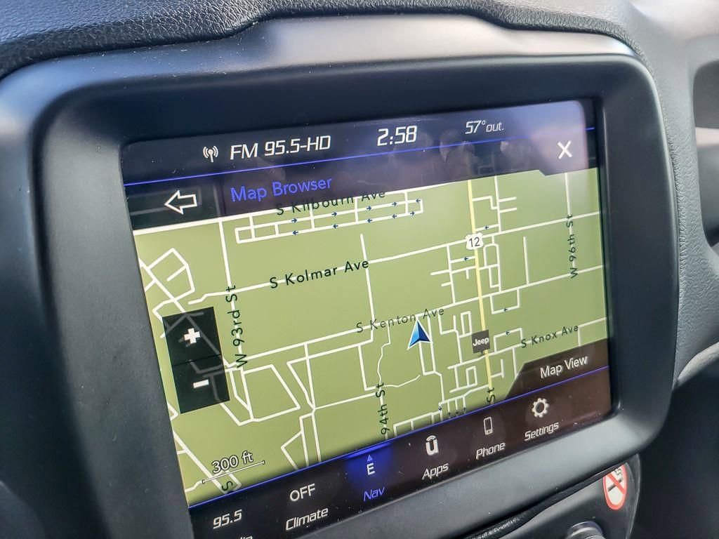 Used 2023 Jeep Renegade Latitude image 15