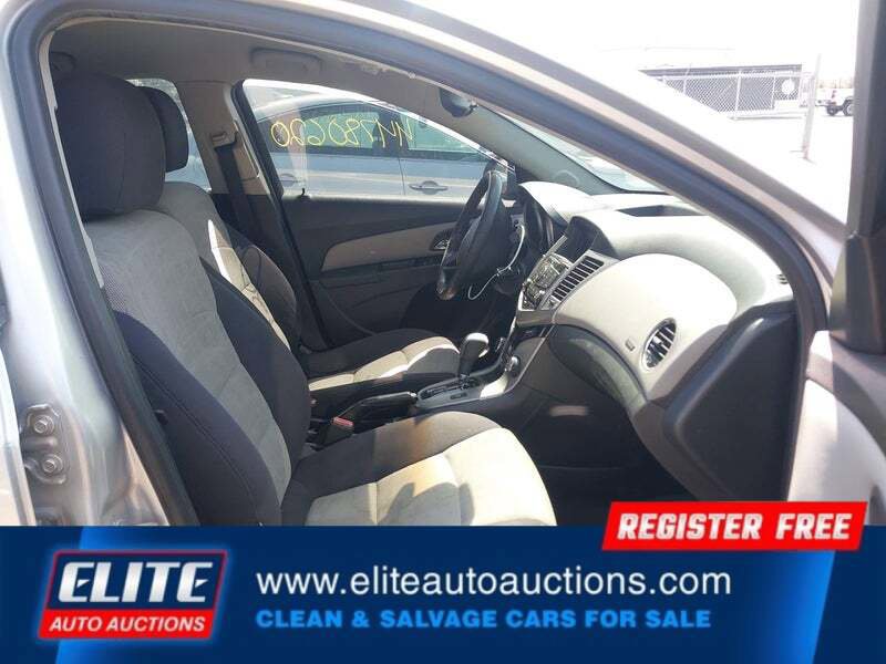 Used 2012 Chevrolet Cruze LS w/ Connectivity Package image 9