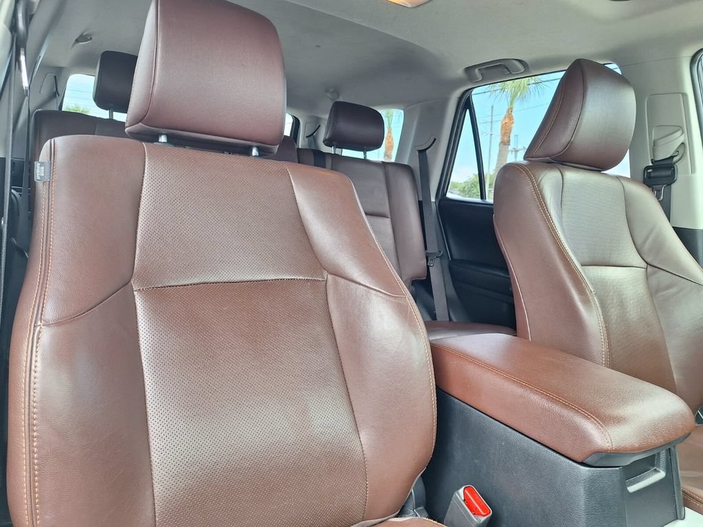 Used 2016 Toyota 4Runner Limited RWD image 32