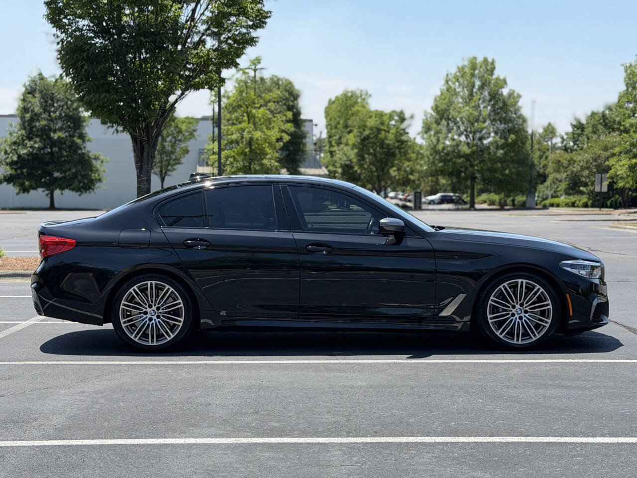 Used 2020 BMW M550i xDrive w/ Executive Package AWD/4WD image 8