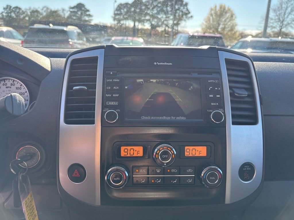 Used 2018 Nissan Frontier PRO-4X image 17
