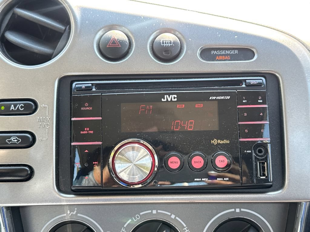 Used 2007 Pontiac Vibe w/ Preferred Package FWD image 25