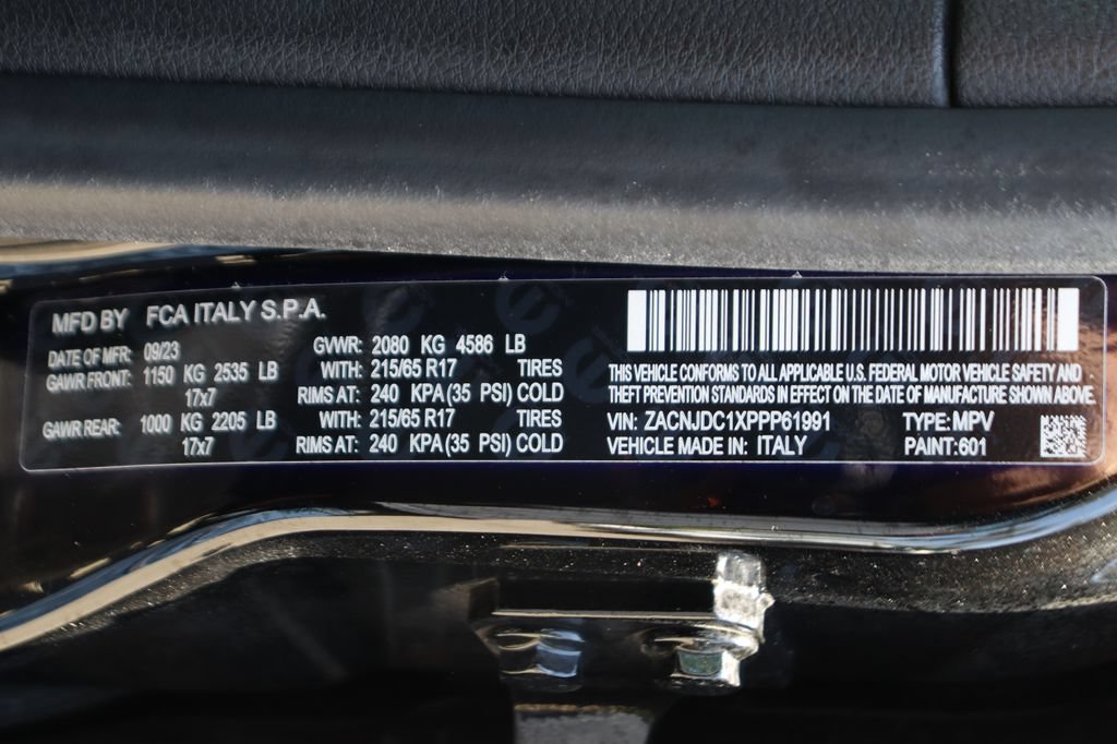 Used 2023 Jeep Renegade Trailhawk AWD/4WD image 47