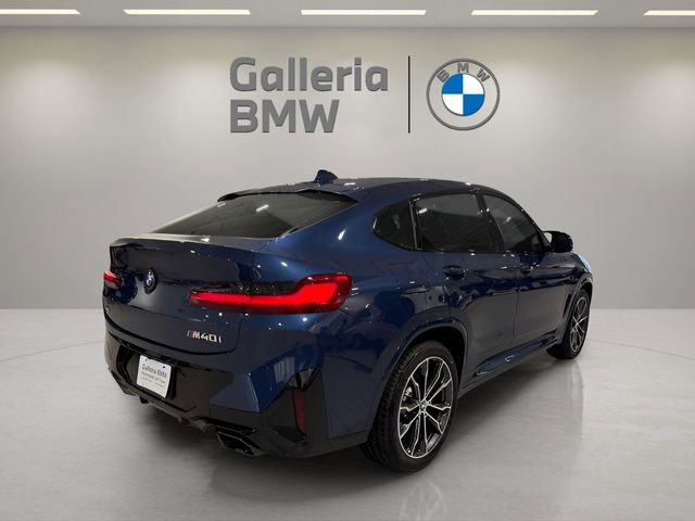 Used 2024 BMW X4 M40i w/ Premium Package image 8
