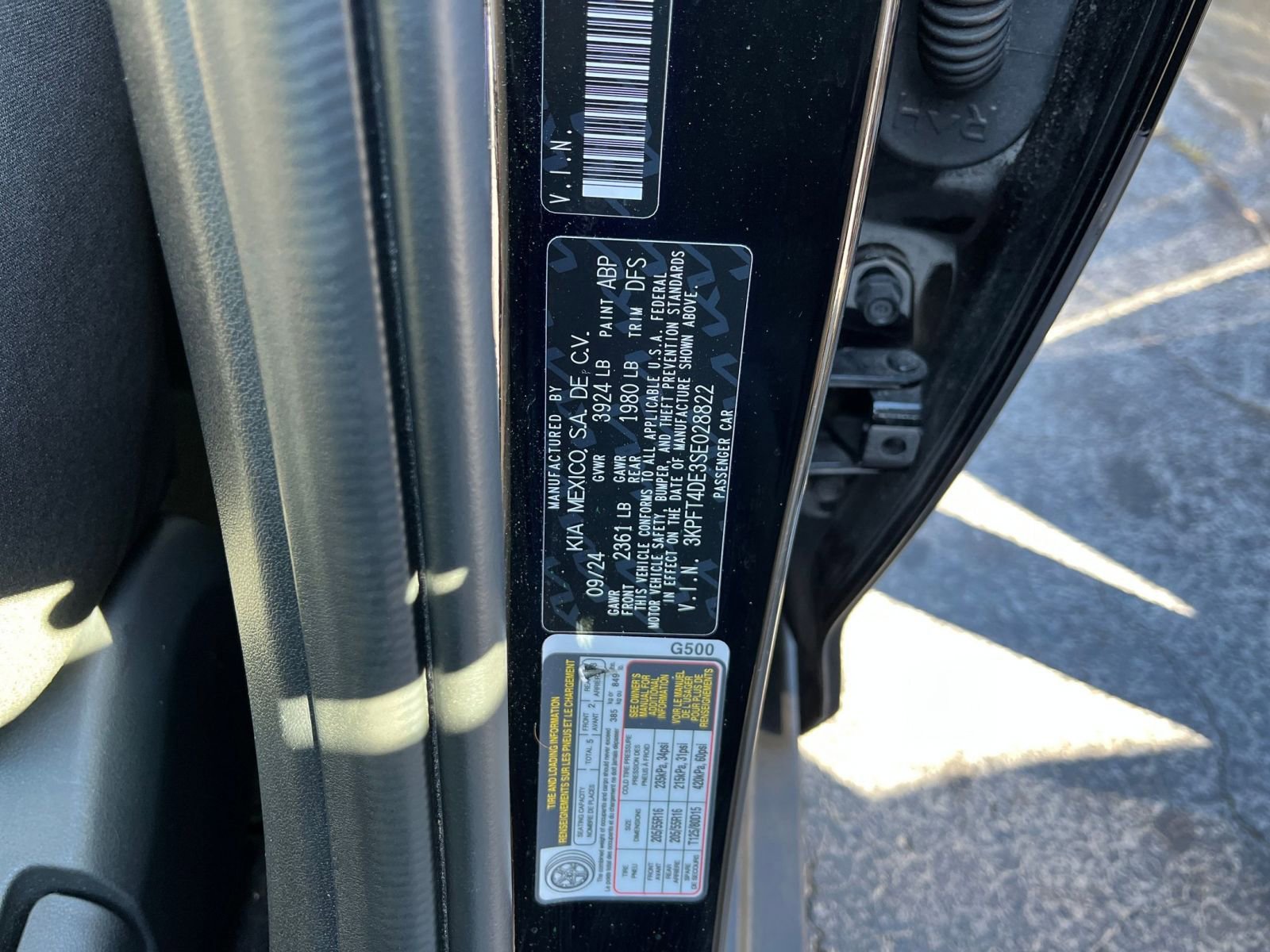 Used 2025 Kia K4 LXS image 23