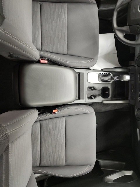 Used 2024 Nissan Frontier SV image 39