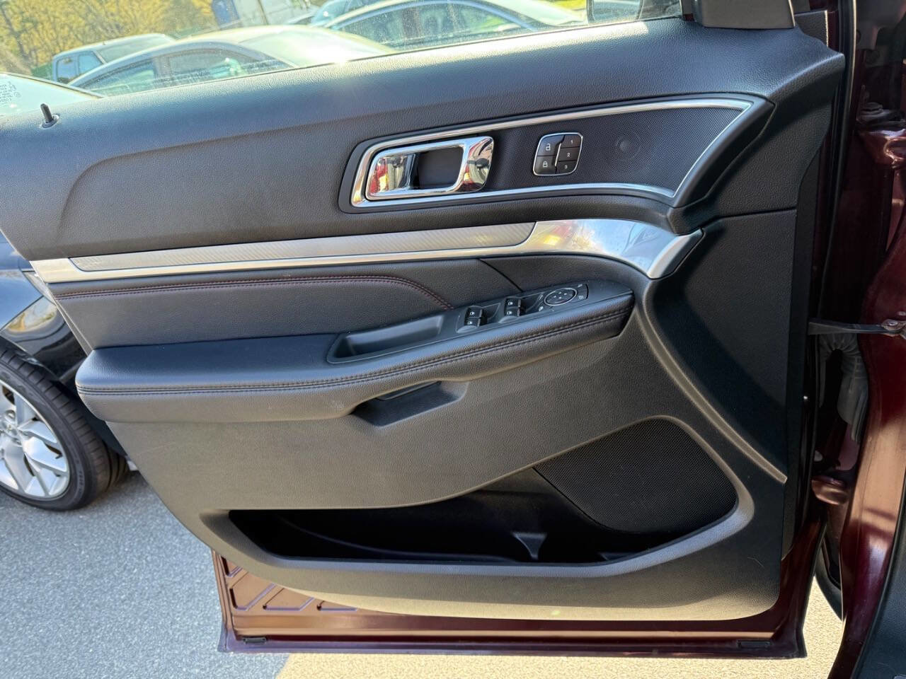 Used 2018 Ford Explorer Sport w/ Equipment Group 401A image 22