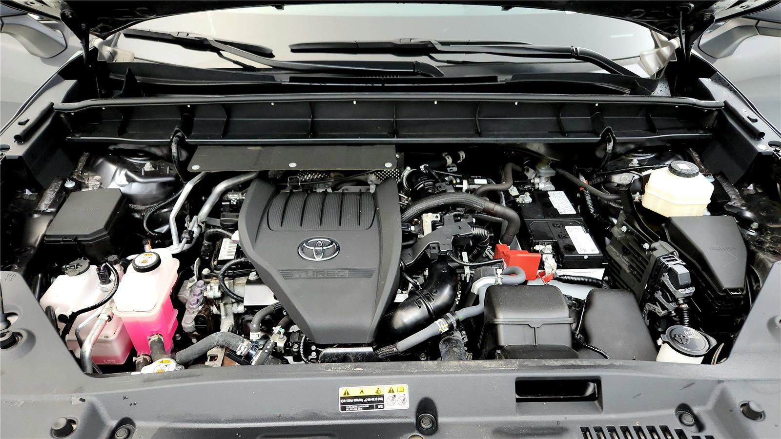 Certified 2023 Toyota Highlander XLE image 51