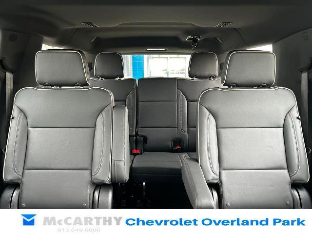 New 2026 Chevrolet Suburban Premier w/ Sun And Tow Package AWD/4WD image 23