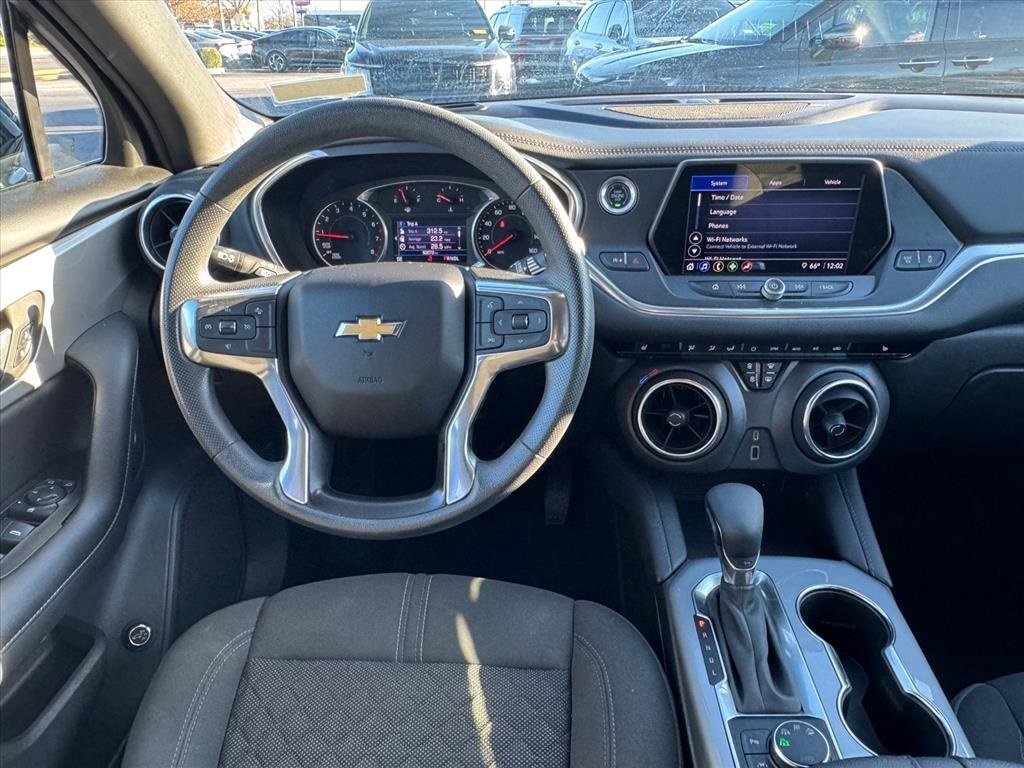 Used 2022 Chevrolet Blazer LT image 12