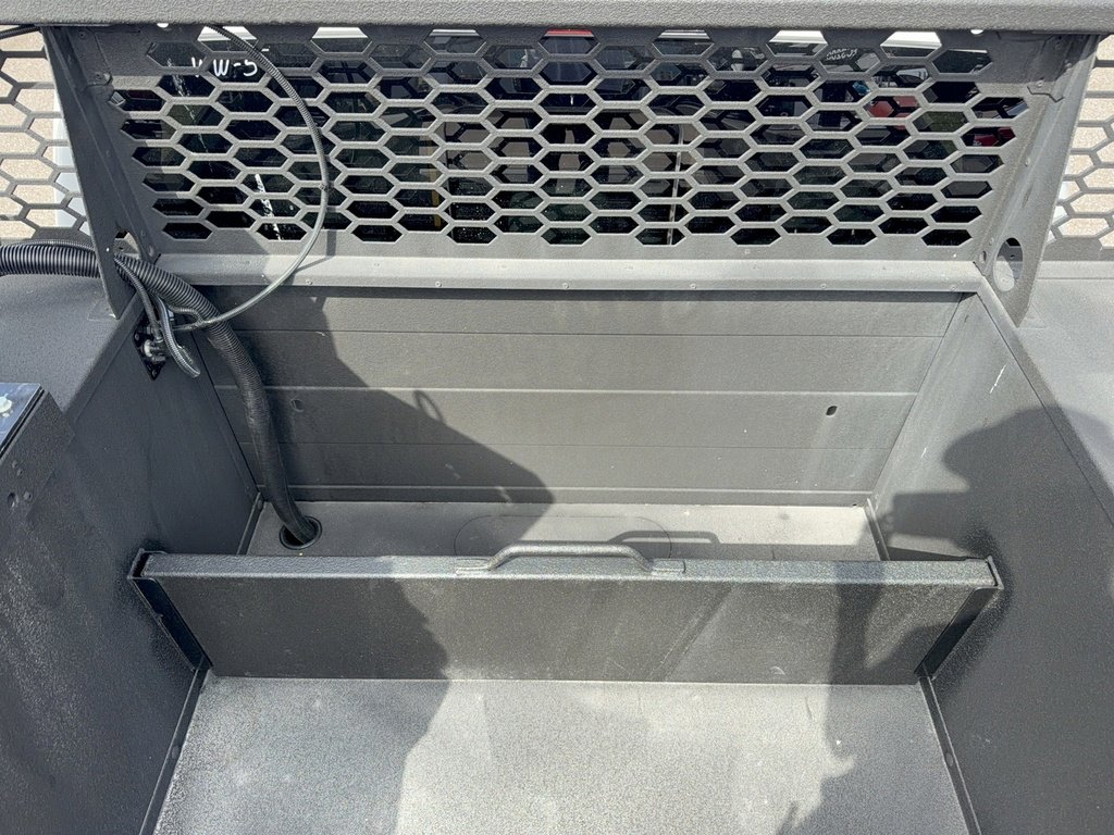 New 2026 Ford F350 XL w/ XL Chrome Package image 17