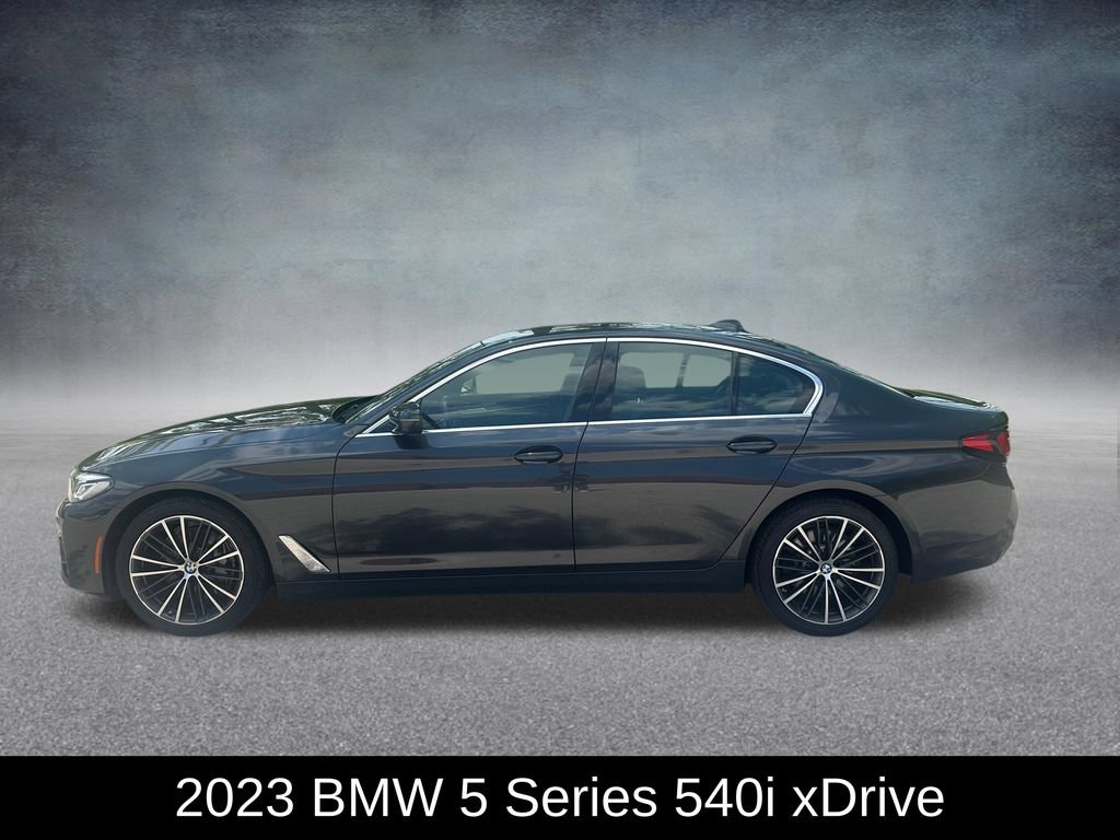 Used 2023 BMW 540i xDrive w/ Premium Package AWD/4WD image 4