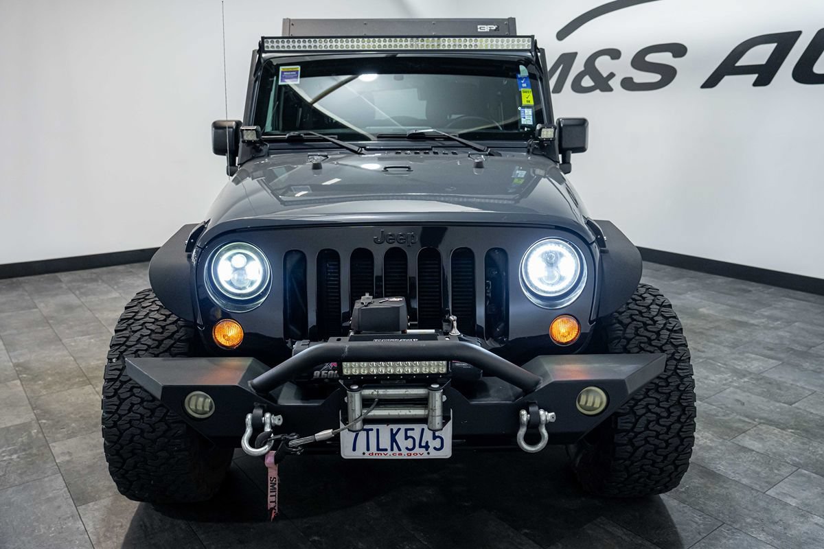 Used 2016 Jeep Wrangler Sport AWD/4WD image 8