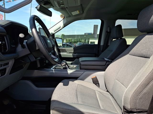 Used 2024 Ford F150 Lightning Flash image 13