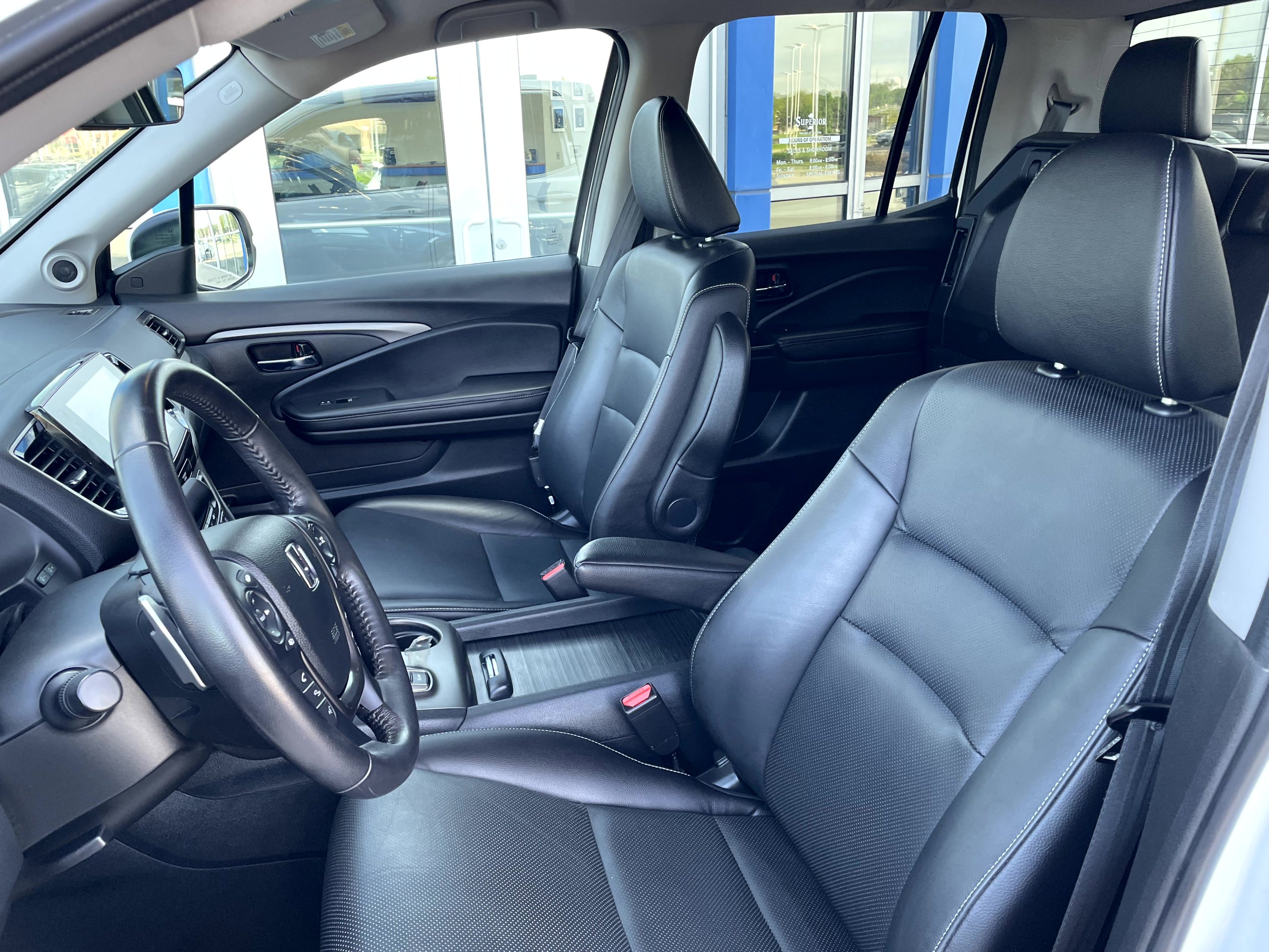 Used 2023 Honda Ridgeline RTL image 11
