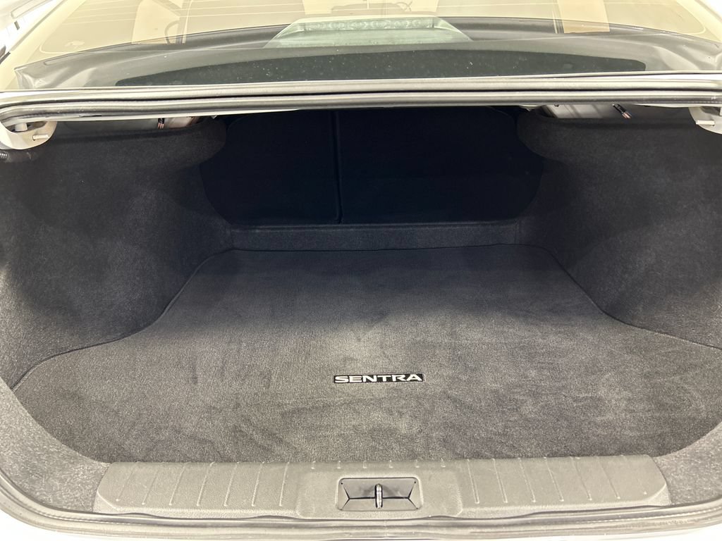 Used 2024 Nissan Sentra SV FWD image 19