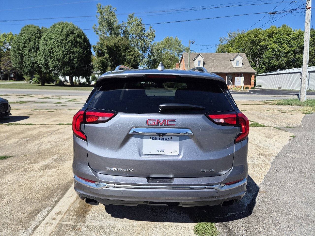 Used 2019 GMC Terrain Denali w/ Driver Alert Package II AWD/4WD image 9