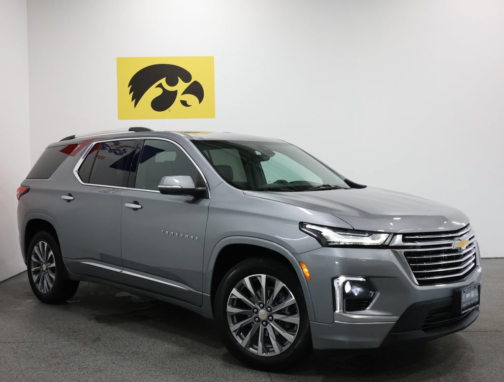 Used 2023 Chevrolet Traverse Premier AWD/4WD image 2