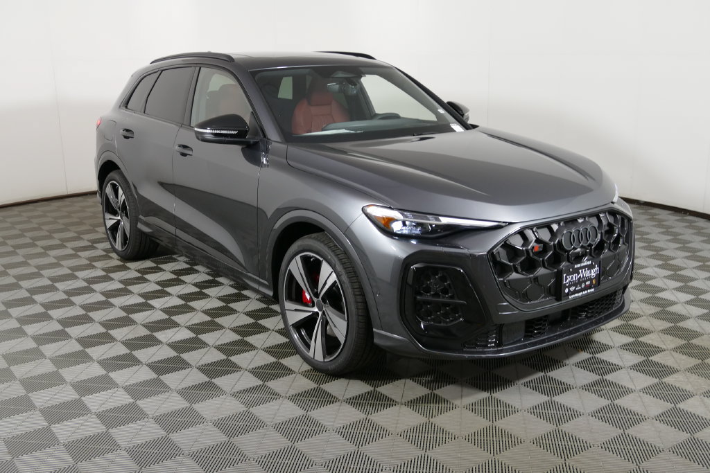 New 2026 Audi SQ5 Prestige