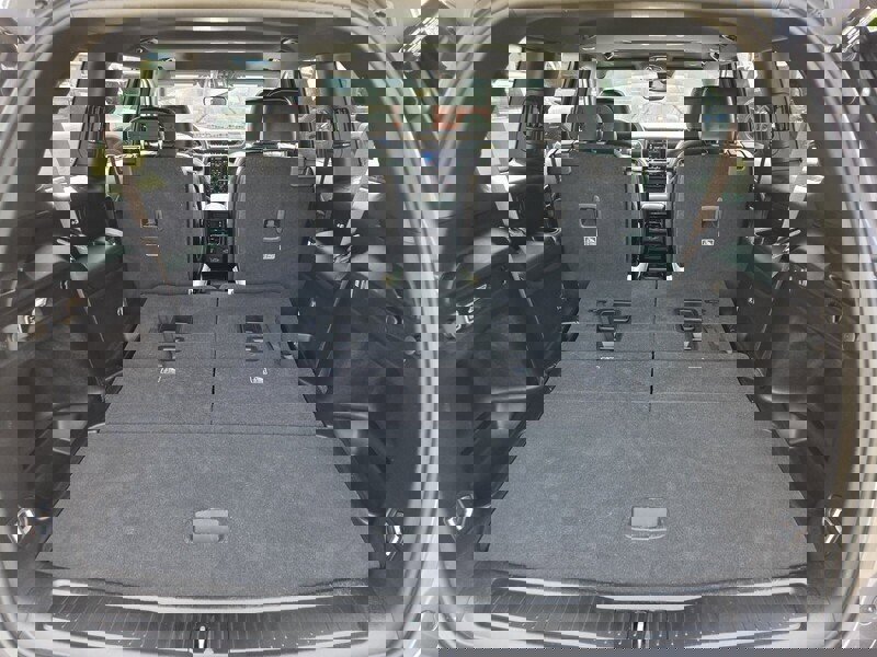 Certified 2023 Jeep Grand Cherokee L Laredo image 14