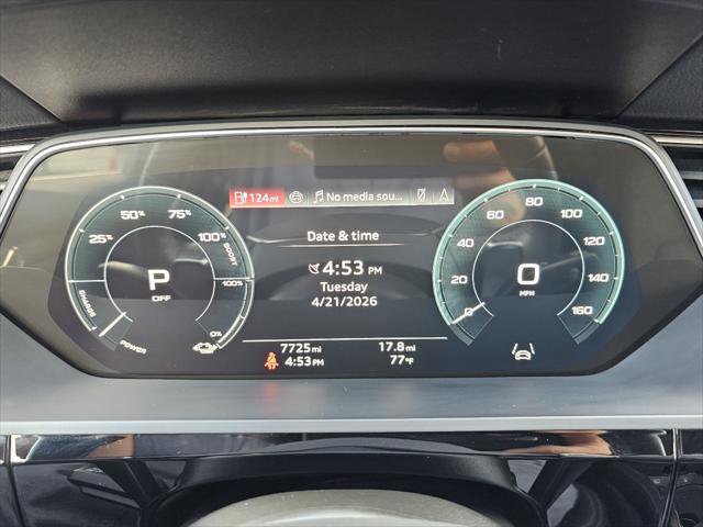 Certified 2024 Audi Q8 e-tron Premium Plus w/ Premium Plus Package AWD/4WD image 12
