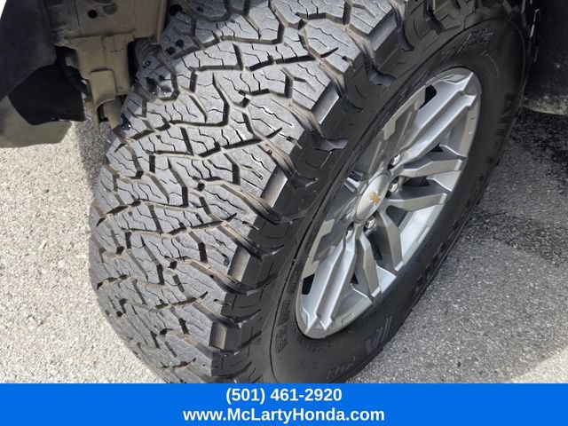 Used 2023 Chevrolet Colorado LT w/ LT Convenience Package RWD image 18