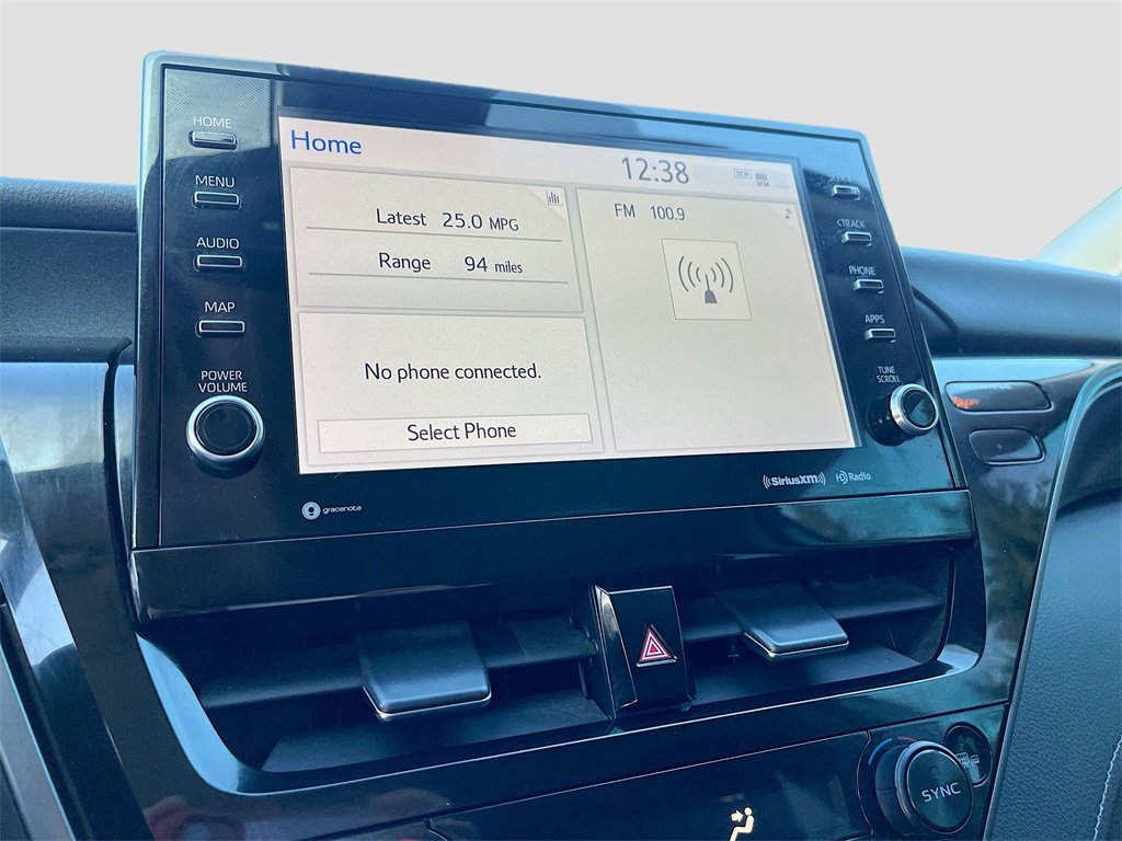 Used 2021 Toyota Camry XSE image 14