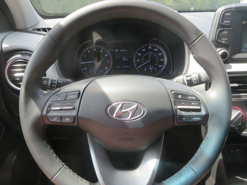 Used 2020 Hyundai Kona SEL FWD image 11