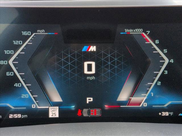 Used 2024 BMW X7 M60i image 11