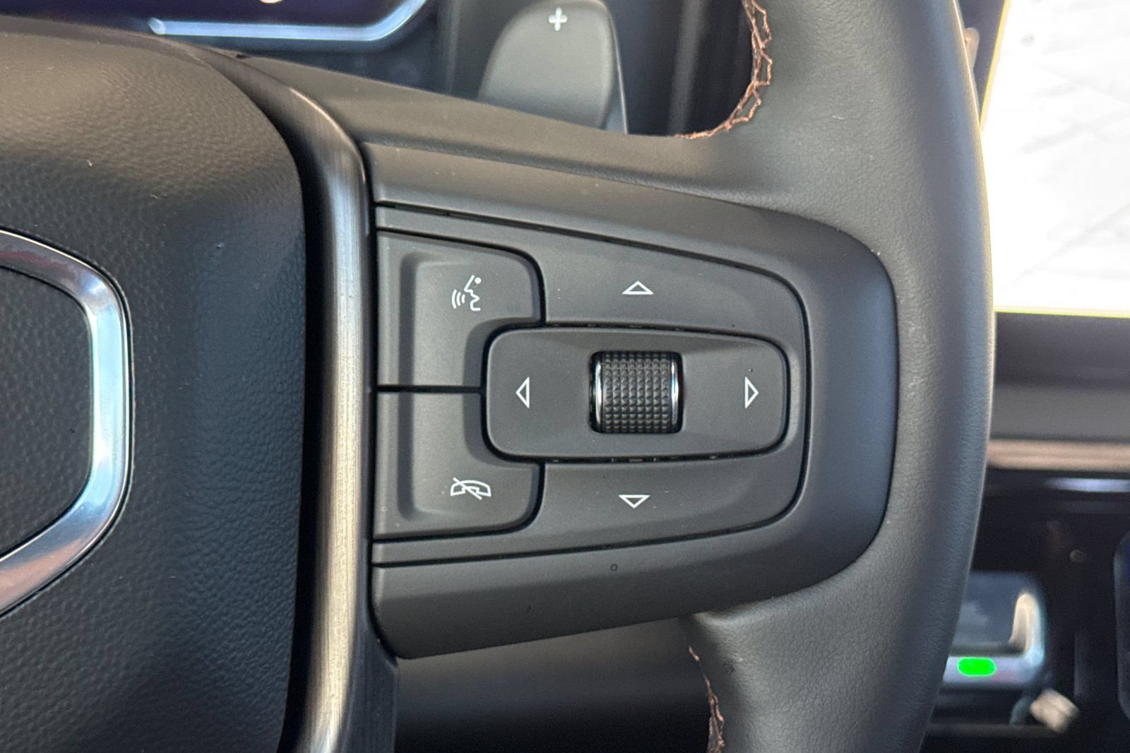 Used 2026 GMC Sierra 1500 AT4 w/ AT4 Premium Package AWD/4WD image 36