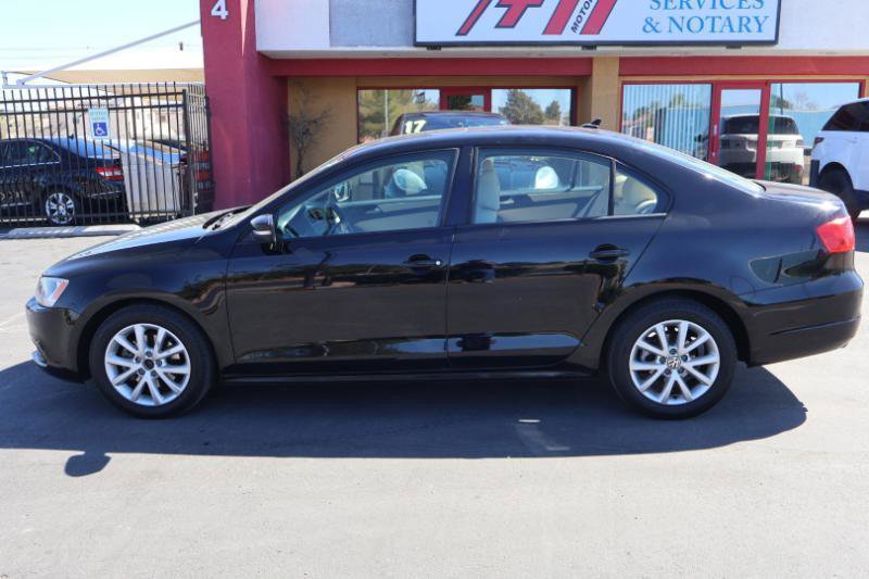 Used 2012 Volkswagen Jetta SE image 4