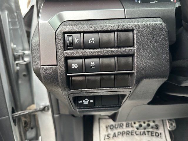 Used 2025 Toyota Tacoma TRD Sport image 14