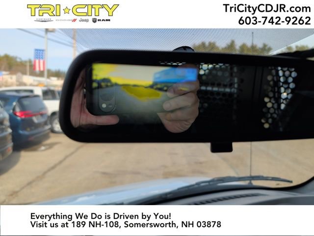 Used 2024 GMC Savana 2500 w/ Driver Convenience Package image 24