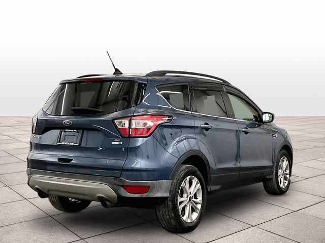Used 2018 Ford Escape SE w/ SE Sync 3 Package AWD/4WD image 11