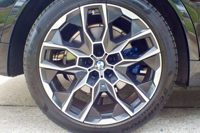 Used 2023 BMW X7 xDrive40i AWD/4WD image 61