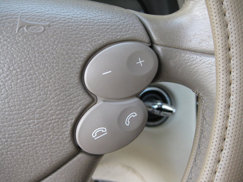 Used 2008 Mercedes-Benz CLK 350 Cabriolet image 18