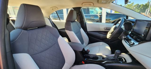 Used 2022 Toyota Corolla LE FWD image 12