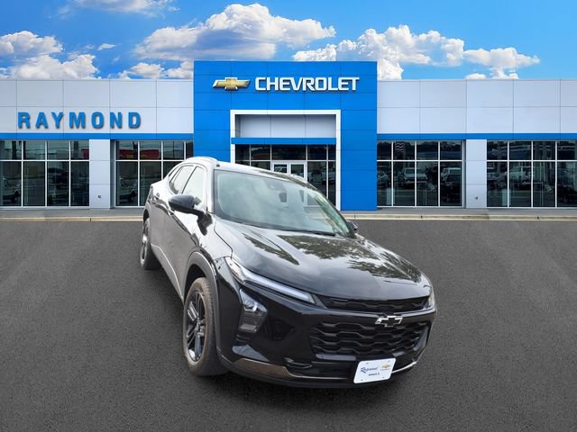 Certified 2025 Chevrolet Trax ACTIV w/ Driver Confidence Package FWD image 9
