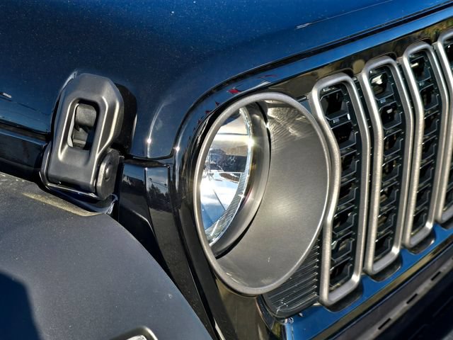 New 2026 Jeep Wrangler Sport AWD/4WD image 23