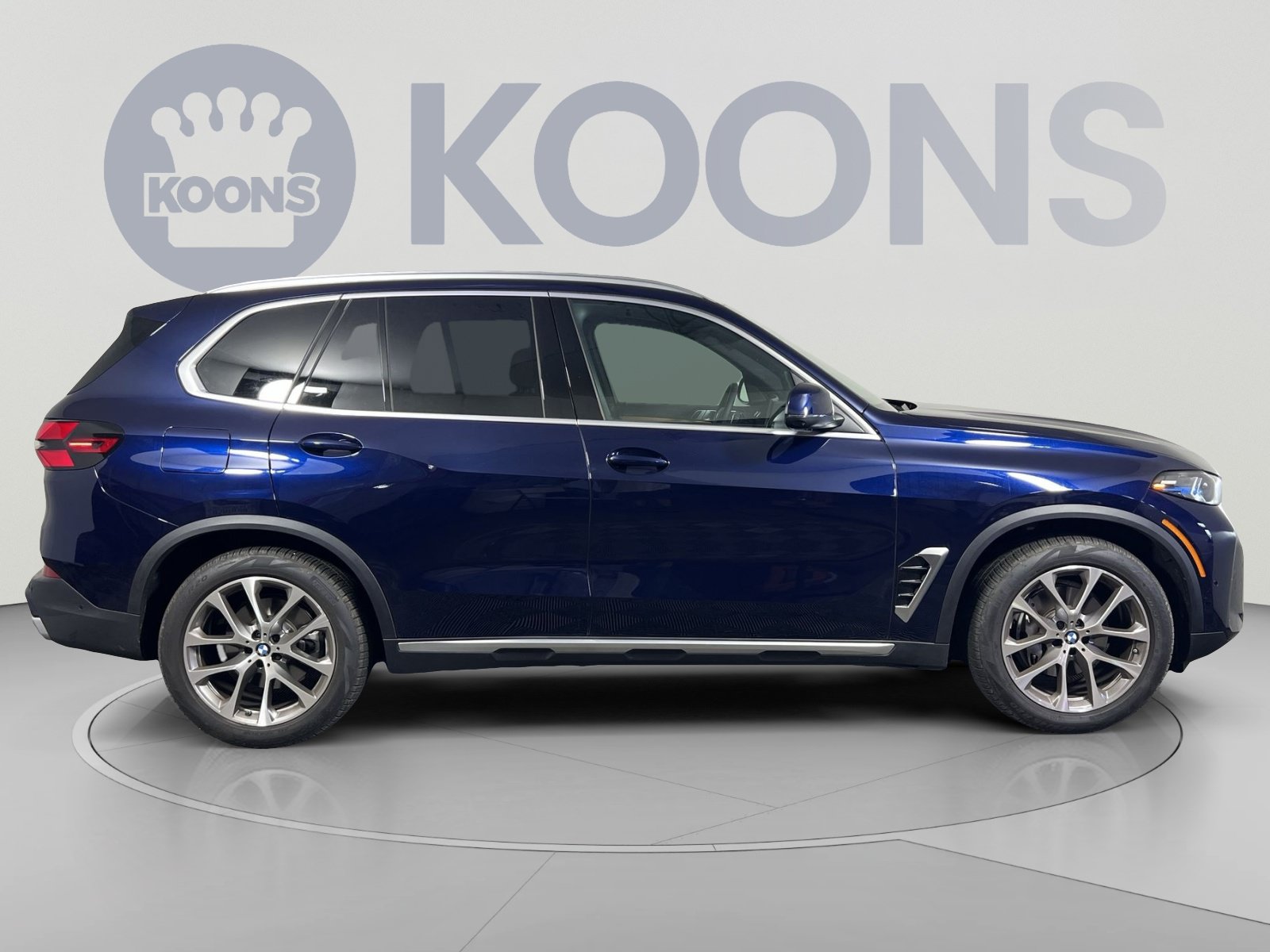 Used 2026 BMW X5 xDrive40i w/ Climate Comfort Package AWD/4WD image 8