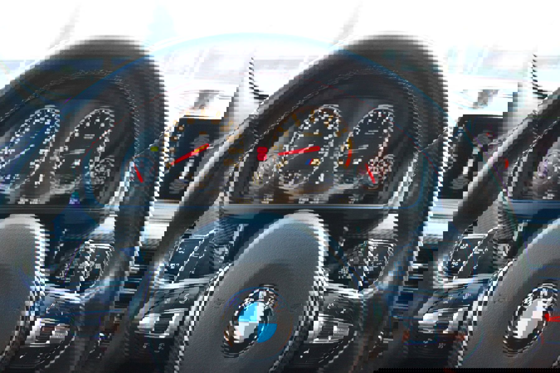 Used 2017 BMW X5 M image 18