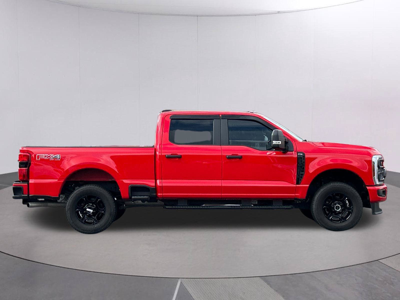 Used 2025 Ford F250 XL w/ STX Appearance Package AWD/4WD image 7