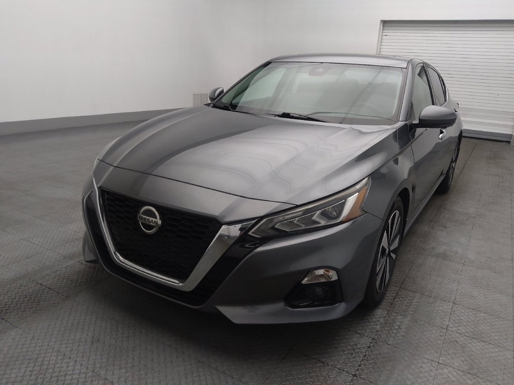 Used 2020 Nissan Altima 2.0 Platinum FWD image 15