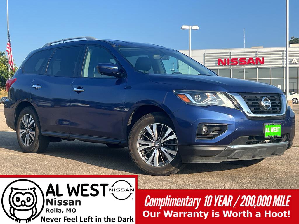 Used 2017 Nissan Pathfinder SL