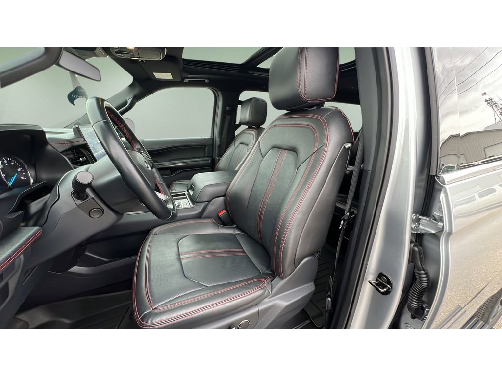Used 2022 Ford Expedition Max Limited image 24