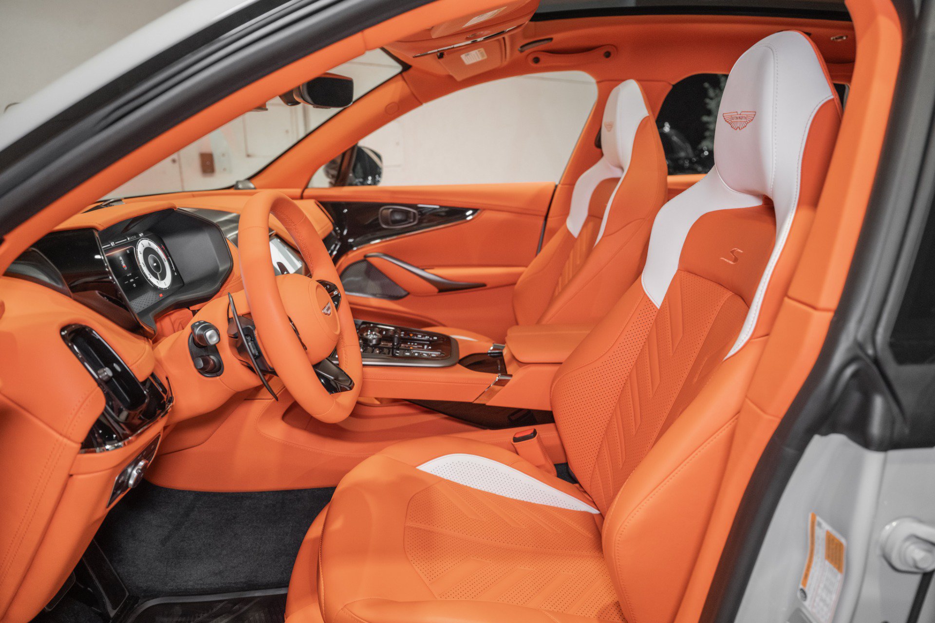 New 2026 Aston Martin DBX 707 AWD/4WD image 13