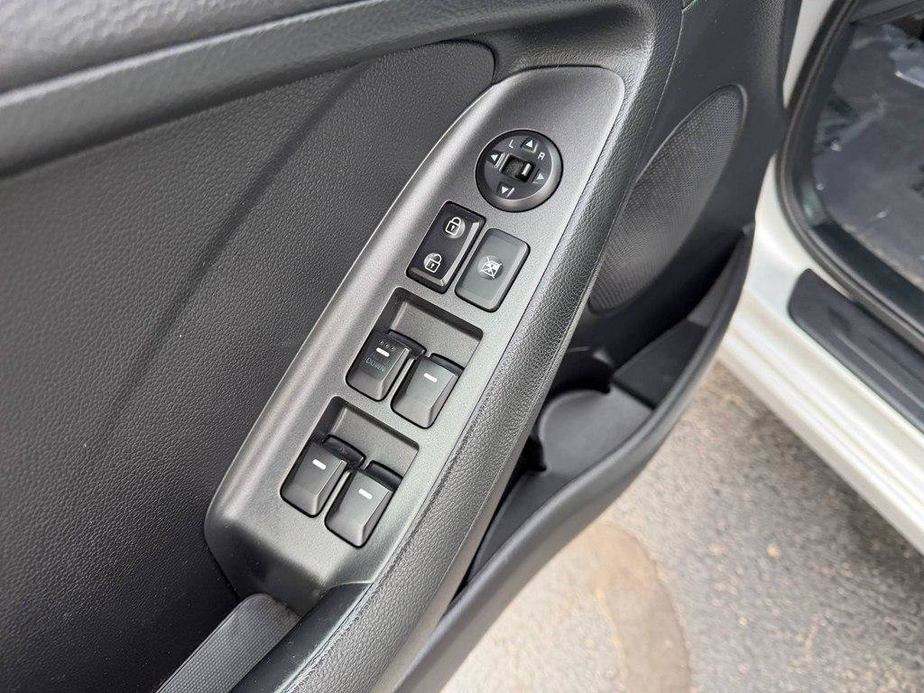 Used 2016 Kia Forte LX w/ LX Popular Plus Package FWD image 20