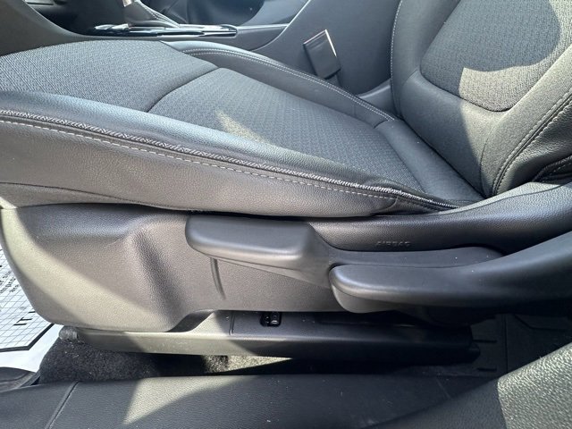 Used 2023 Buick Encore GX Preferred image 11