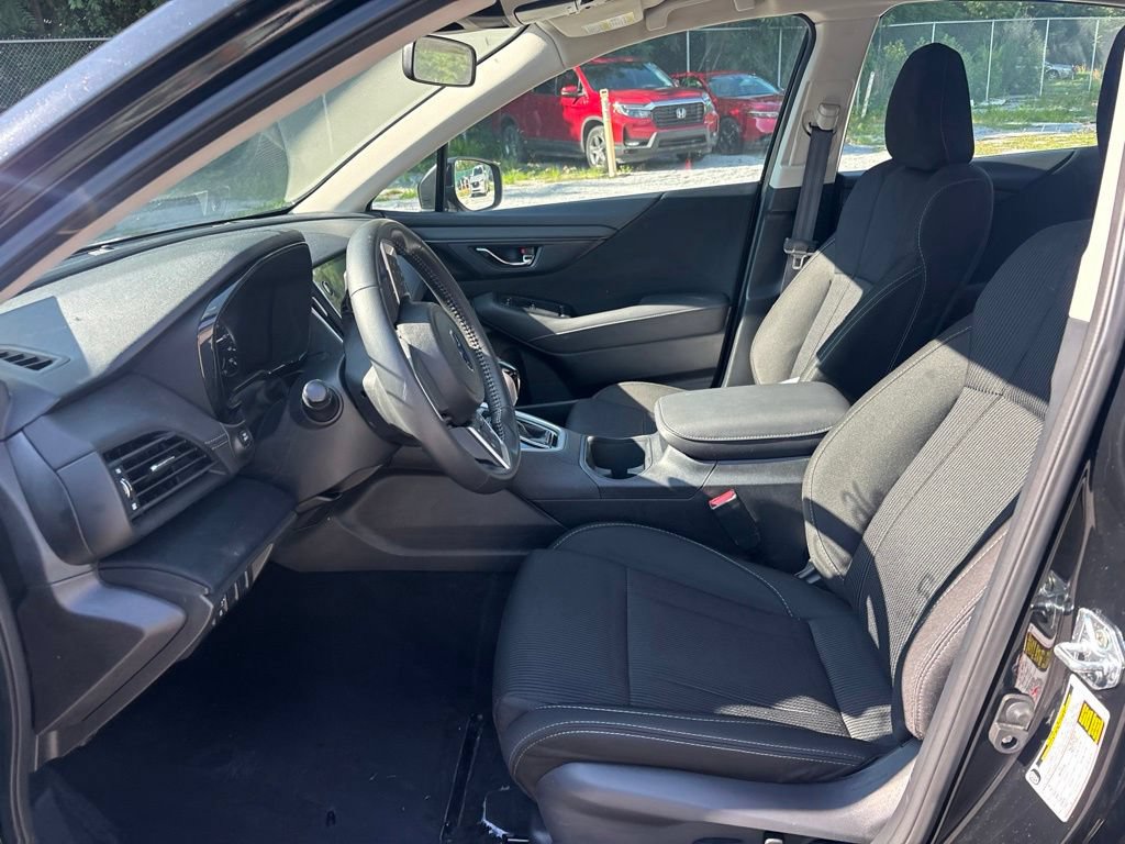 Used 2025 Subaru Legacy Premium AWD/4WD image 9